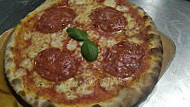 L´italiana Pizzeria food