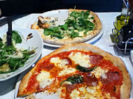 Fuoco Pizzeria Napoletana food