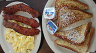 Linda's Hoosier Cafe food