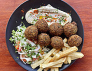 Sisso Falafel Uvita inside