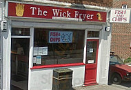 The Wick Fryer outside