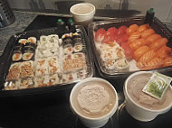 Mishi Sushi food