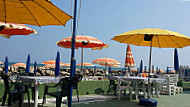 La Meta Beach inside