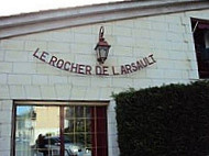 Le Rocher de l'Arsault outside