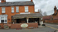 Connolly's Tapas outside