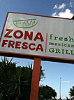 Zona Fresca outside