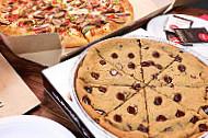 Pizza Hut food