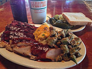 Sammy's Bar B Que food