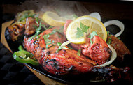 Bestway Tandoori Bron food