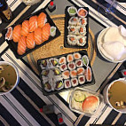 Dsushi food