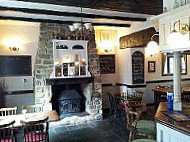 Queen's Arms inside