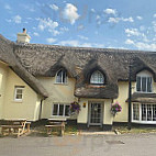 The Royal Oak outside