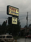 Tony's Pizzeria outside