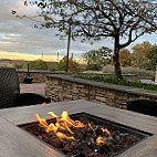 Riverside Hearth - Lansdowne Resort inside