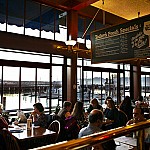 Pier Market Seafood Restaurant - Pier 39 SF people