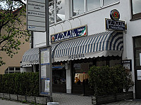 Trattoria La Dolce Vita outside