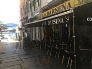 La Darsena outside