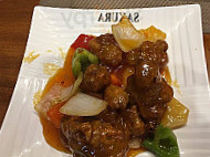 Sakura Vi Wok food