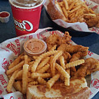 Raising Cane's Chicken Fingers food