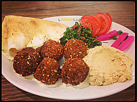 Boussi Falafel inside