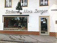 Bäckerei-Konditorei Streicher outside