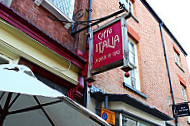 Caffe Italia outside