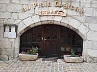 Le Plain Château outside