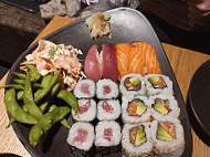 Sushi Shop Av. De Europa food