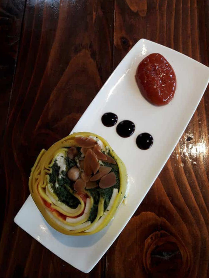 restaurant image