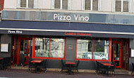 Pizza Vino inside