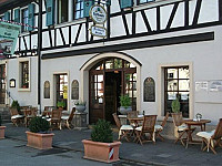 Fachwerkstube outside