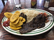 La Cabana Salvadorena food