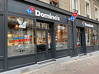 Domino's Pizza Viroflay outside