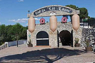 Bodega Las Tinajas inside