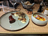 L'orangerie Du Château De Fonscolombe food