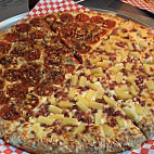 Louie's Pizzeria food