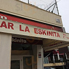 Resto La Eskinita outside