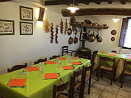 Tirovino food