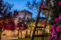 Cantine De Gregorio outside