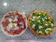 Atepizza Da Nicola food