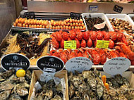 Le Marche Aux Poissons de Trouville food