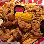 Razzoo's Cajun Café food