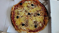 Toto Pizza Bistrot food