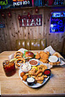 Paw Paws Catfish House food