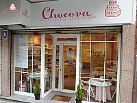 Chocova Segovia outside