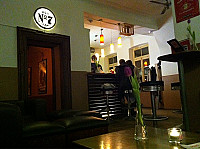 brauchBar inside