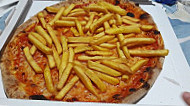 C'e Pizza Per Te food