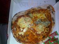 Bella Pizza food