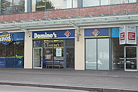 Domino's Pizza outside