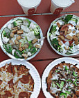 Rusty's Pizza Parlor food